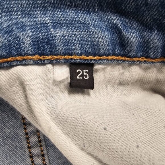 NWT HUDSON Made in USA 🇺🇸 ZOEEY HIGH RISE CUT OFF BOYFRIEND Jean‎ Shorts Sz 25 - Picture 7 of 16